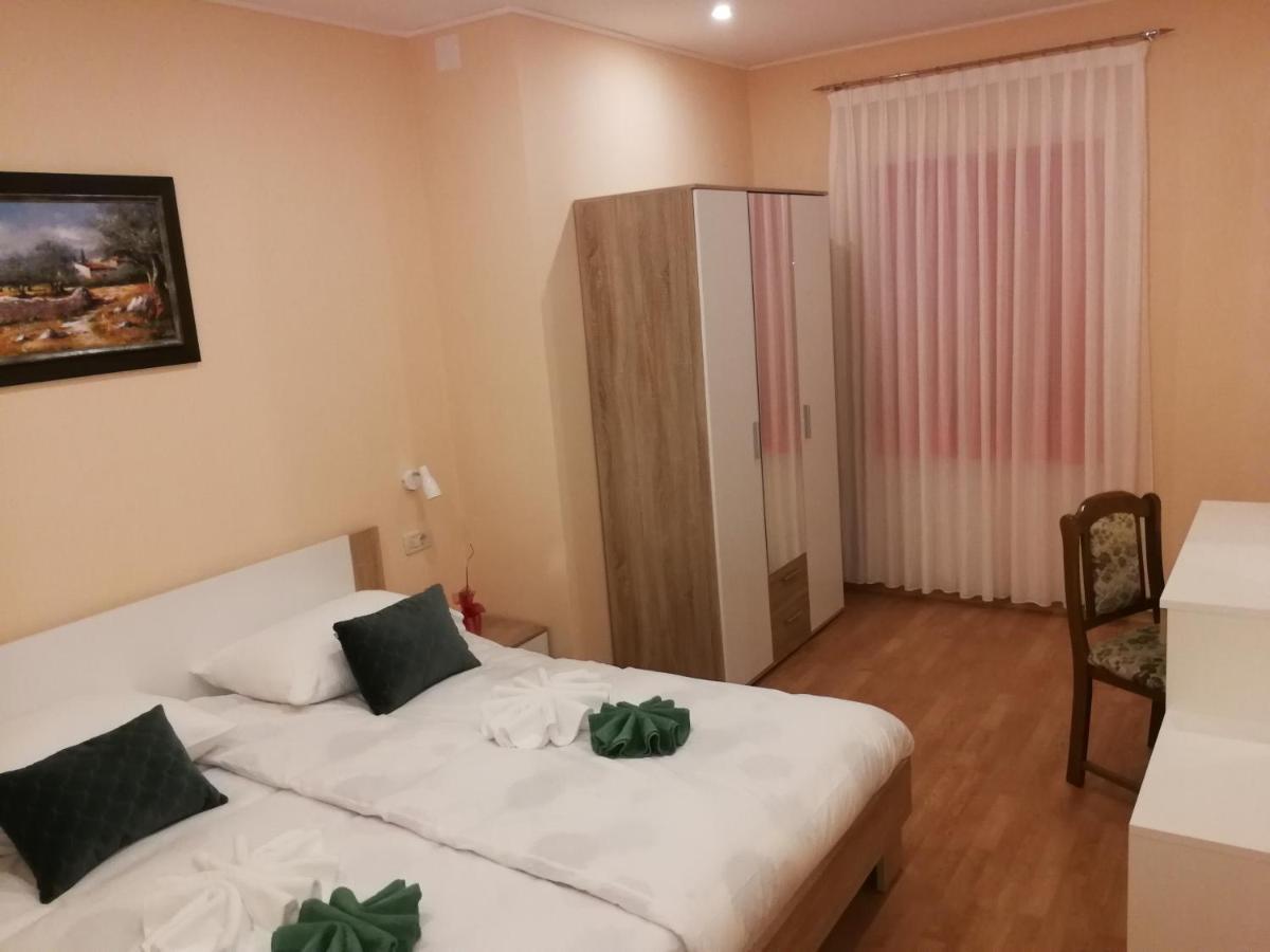 Apartman Fachin Motovun Exteriör bild